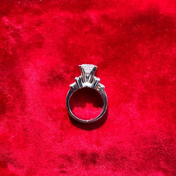 GIA Certified 2.07ct Natural Diamond Platinum Engagement Ring- Princess Cut - Picture 11 of 13